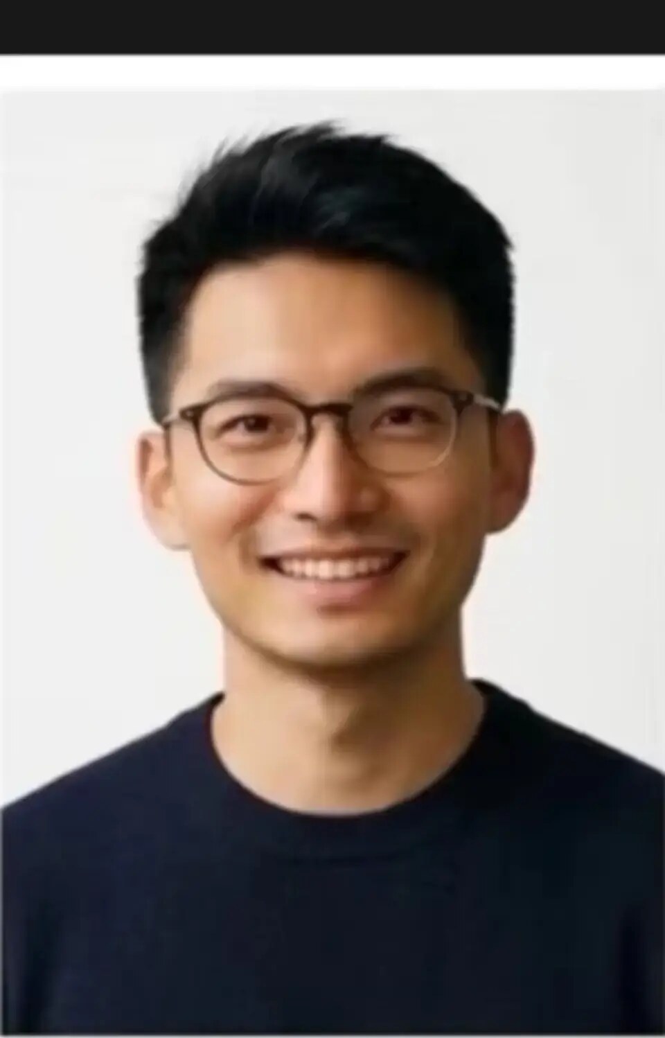 Dr Alex, a student of The Speaking Academy